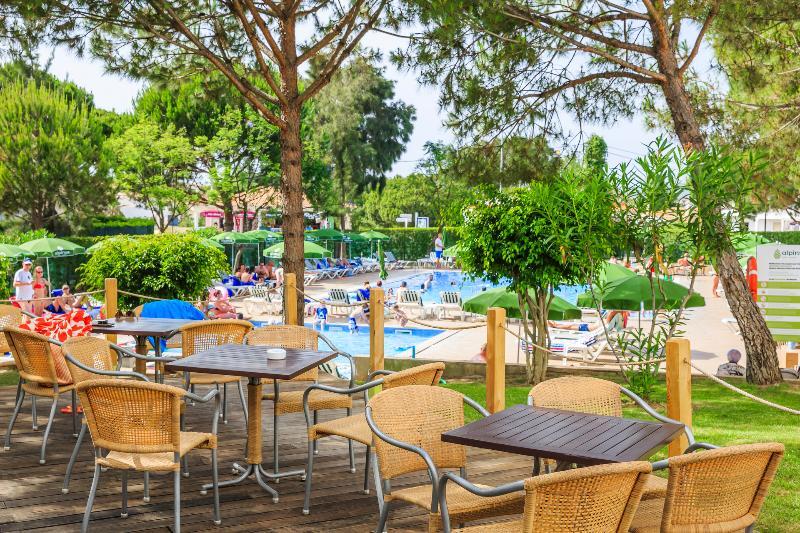 The Patio Suite Hotel Albufeira Eksteriør bilde